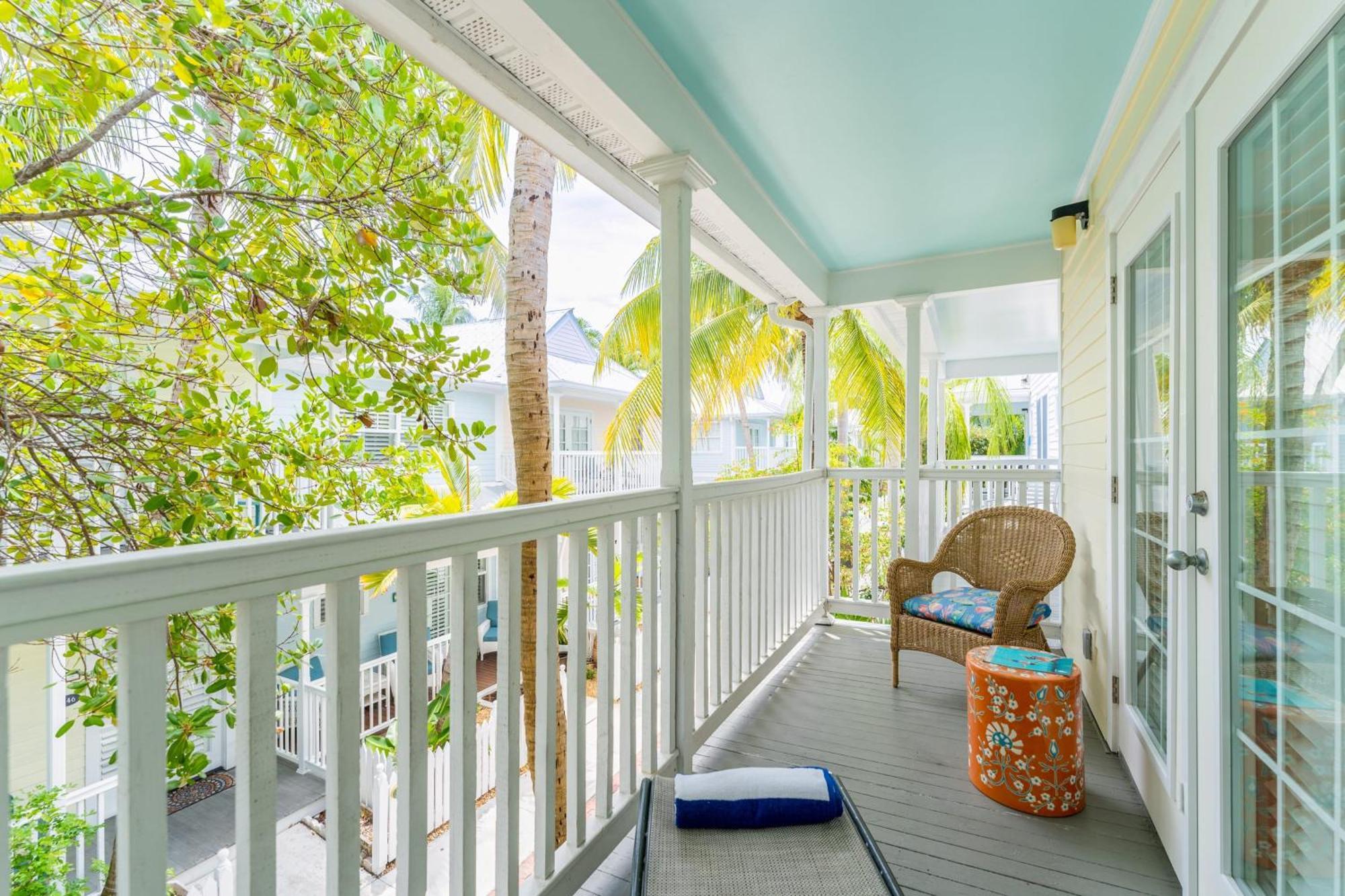 Hébergement de vacances A Place In Paradise By Avantstay Walkable W Shared Pool Week Long Only
